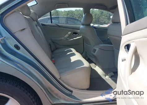 2011 Toyota Camry Le from USA, damaged, VIN 4T1BF3EK5BU592201